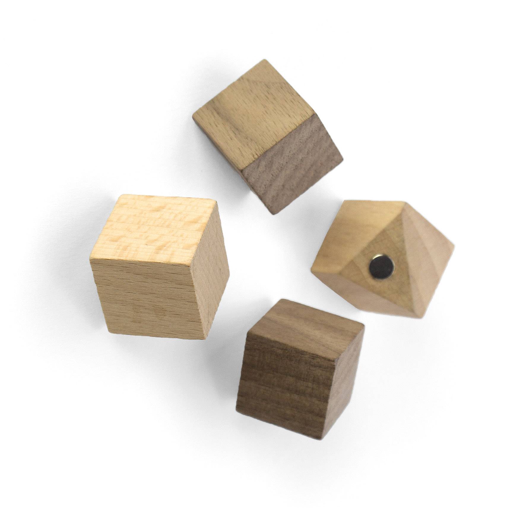 4 aimants cubiques en bois, élégants et puissants
